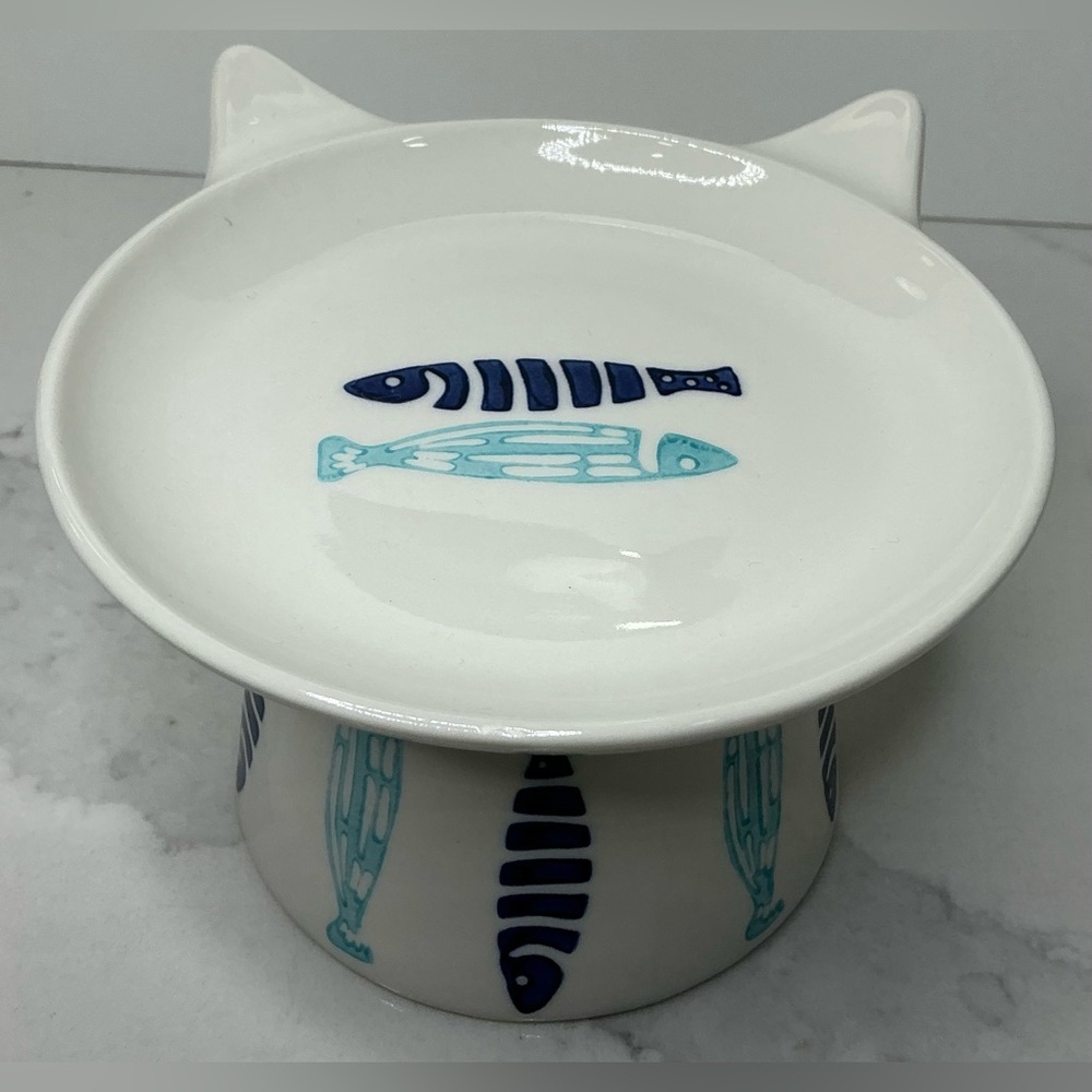 Signature Elevated Bowl Cat Food Blue & Aqua Ceramic Fish Design New